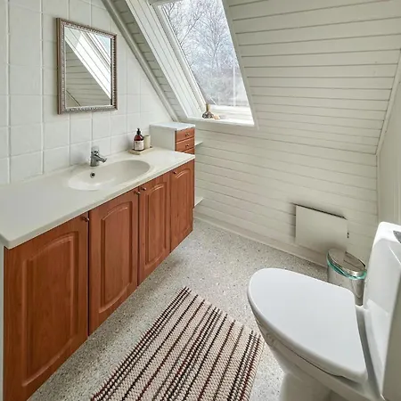 Lovely In With House Sea View